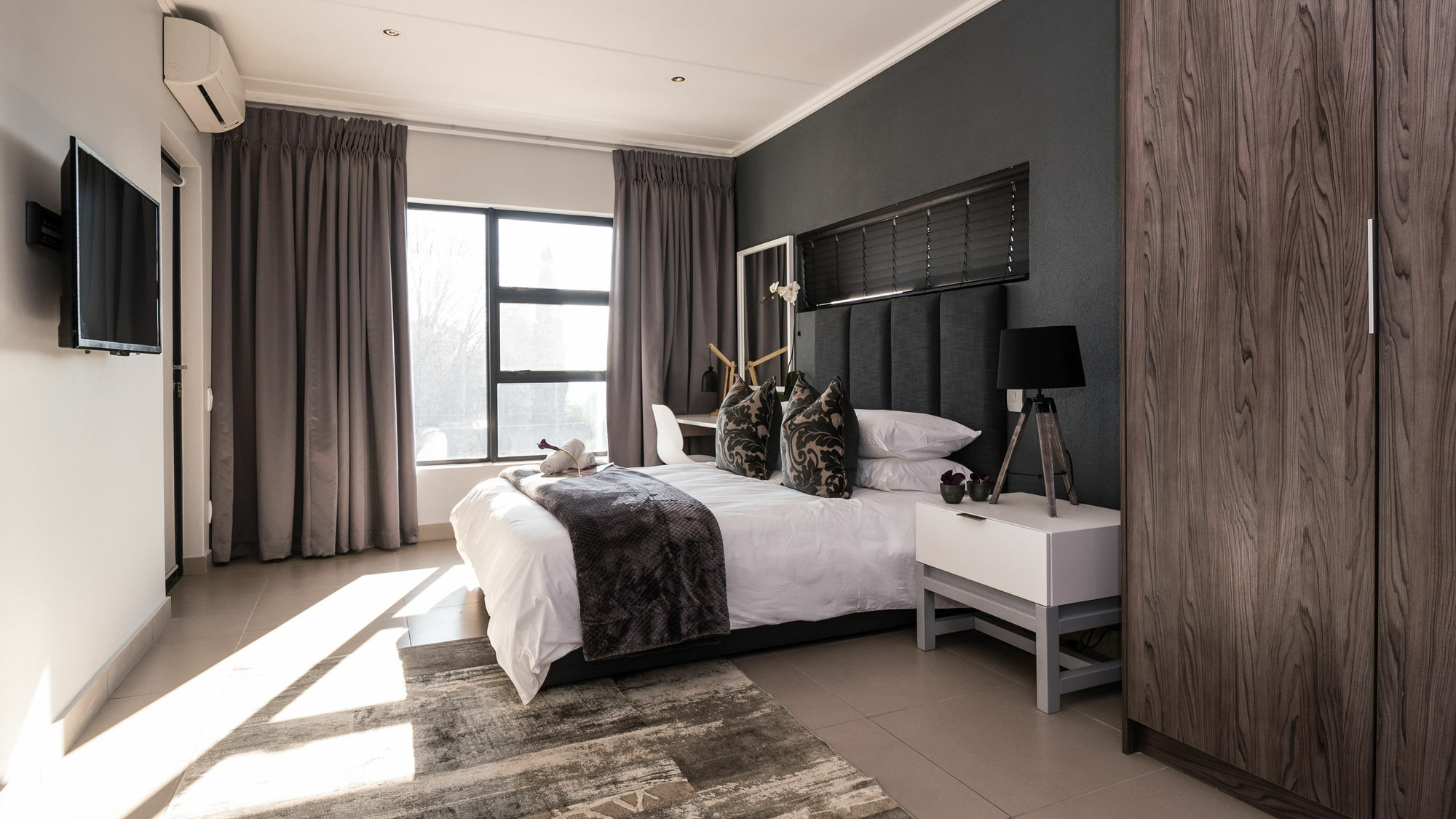 Odyssey Luxury Apartments - Back Up Generator جوهانسبورغ المظهر الخارجي الصورة